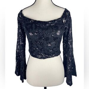 City‎ Triangles sequins cropped cold shoulder black top w bell sleeves sz 5